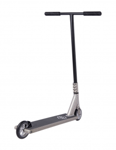 STRIKER GRAVIS S RAW 2