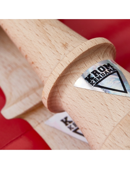 KROM KENDAMA POP LOL RED